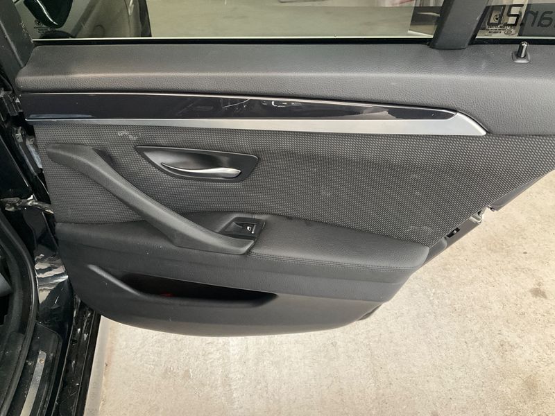 BMW 5er 520d 2015 – снимка 29