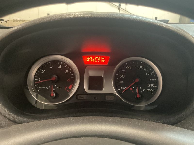 Renault Clio 1.2 TCe Dynamique 2011 – снимка 4