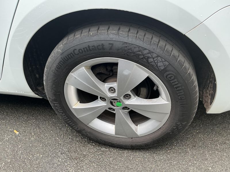 Skoda Octavia 1.6 TDI Style 2018 – снимка 5