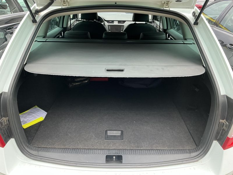 Skoda Octavia 1.6 TDI Style 2018 – снимка 15
