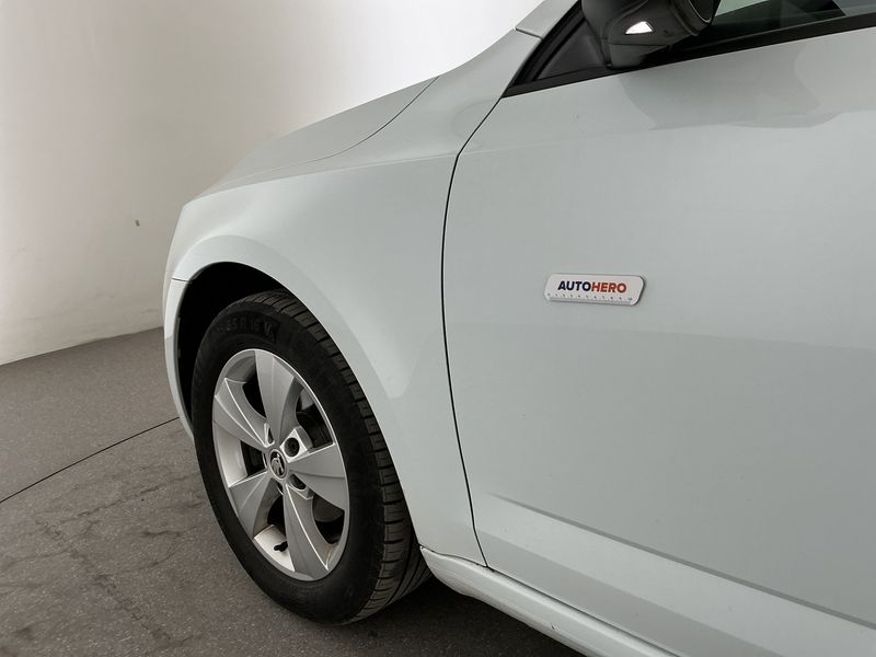 Skoda Octavia 1.6 TDI Style 2018 – снимка 32