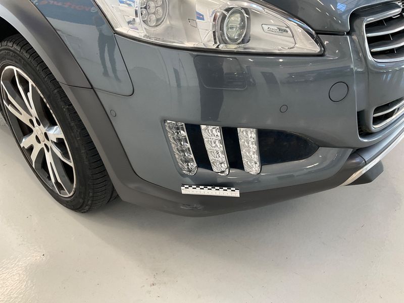 Peugeot 508 2.0 HDi Hybrid4 RXH 2013 – снимка 28