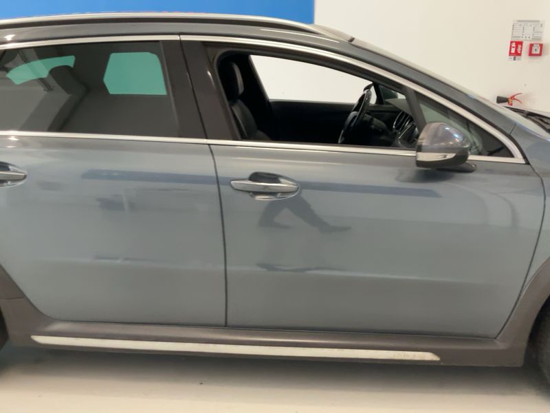 Peugeot 508 2.0 HDi Hybrid4 RXH 2013 – снимка 10