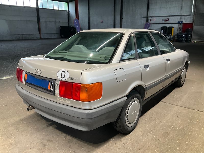 Audi 80 1.8 1987 – снимка 2