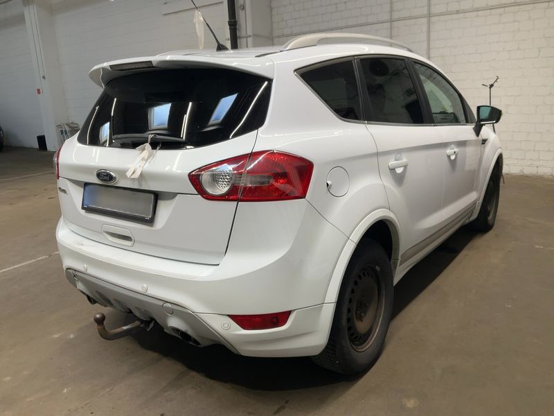 Ford Kuga 2.0 TDCi Titanium 2011 – снимка 8