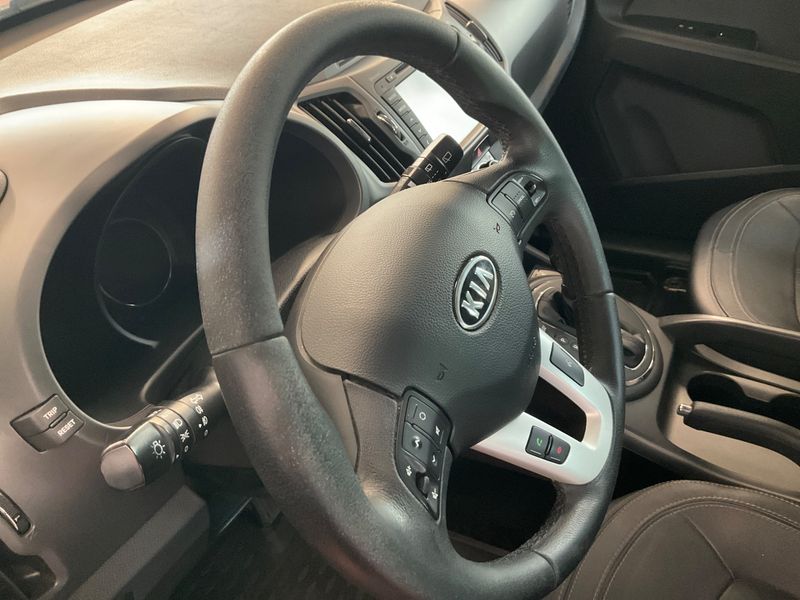 Kia Sportage 2.0 CRDi Spirit 4WD 2012 – снимка 23