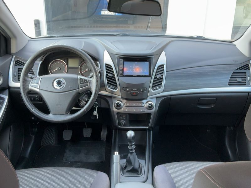 Ssangyong Korando 2.0 LPG Plus 4x4 2015 – снимка 17