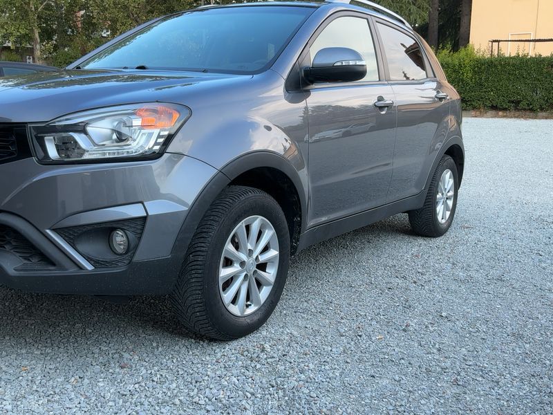 Ssangyong Korando 2.0 LPG Plus 4x4 2015 – снимка 2