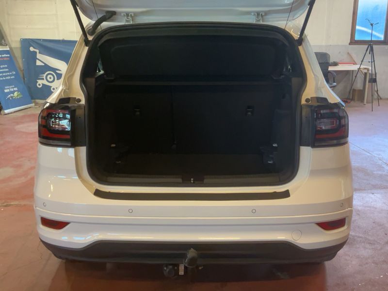 Volkswagen T-Cross 1.0 TSI R-Line 2019 – снимка 16