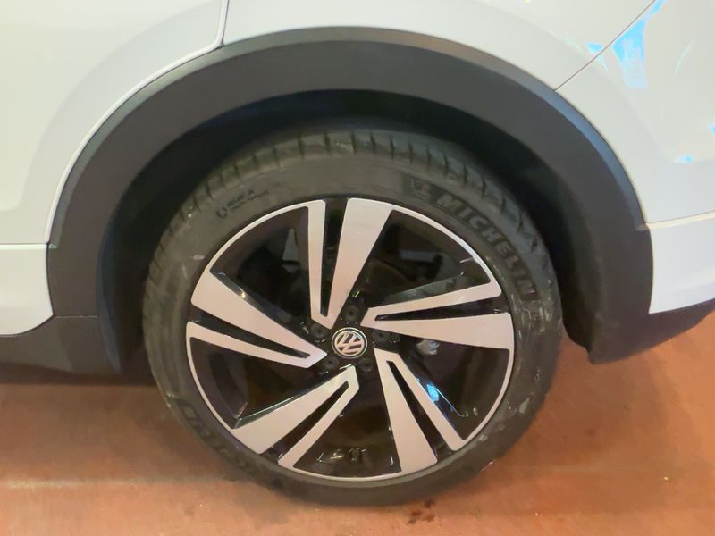Volkswagen T-Cross 1.0 TSI R-Line 2019 – снимка 5
