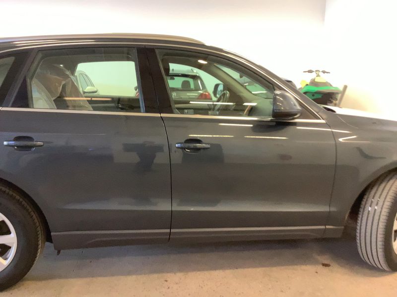 Audi Q5 2.0 TDI quattro 2010 – снимка 10