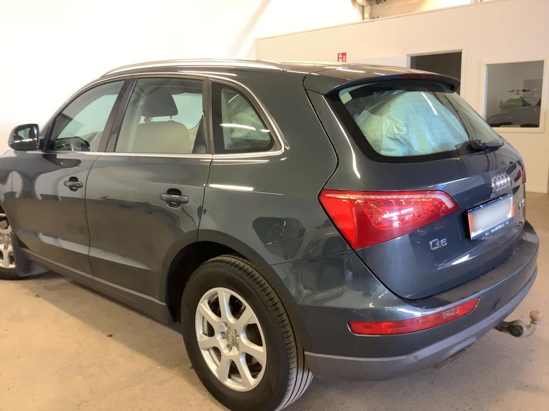 Audi Q5 2.0 TDI quattro 2010 – снимка 6