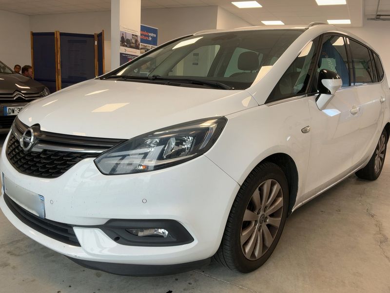 Opel Zafira Tourer 1.6 CDTI Elite Start/Stop 2017 – снимка 2