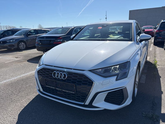 Audi A3 Limousine 30 TDI S line 2022 – снимка 1