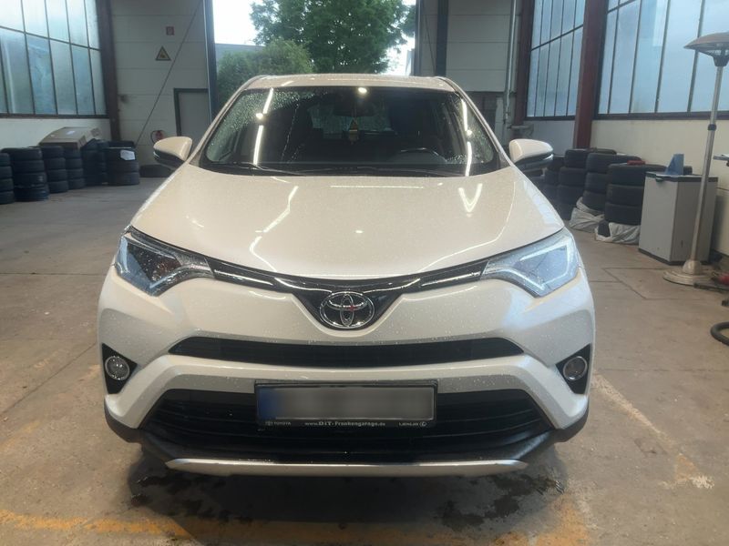 Toyota RAV 4 2.0 D-4D Edition 2016 – снимка 14
