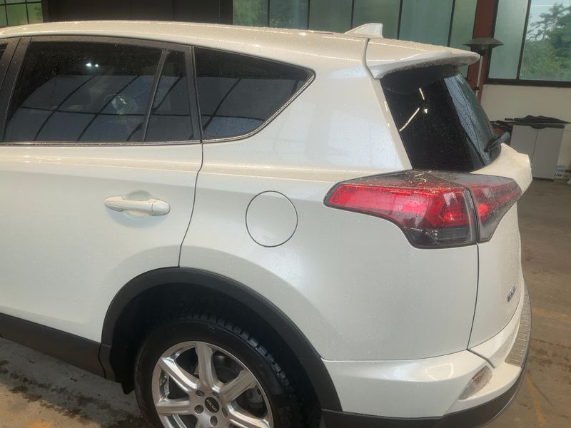 Toyota RAV 4 2.0 D-4D Edition 2016 – снимка 6