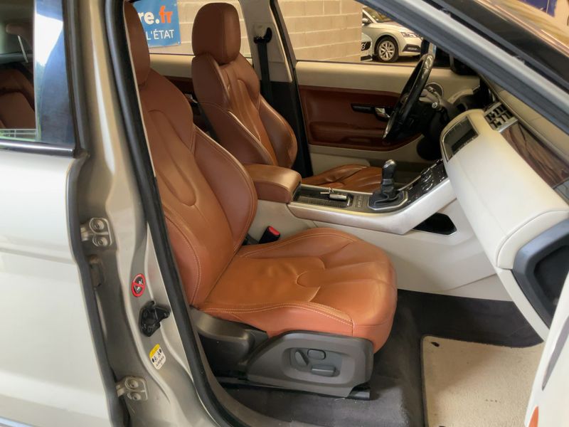 Land Rover Evoque 2.2 Td4 Prestige 2014 – снимка 16