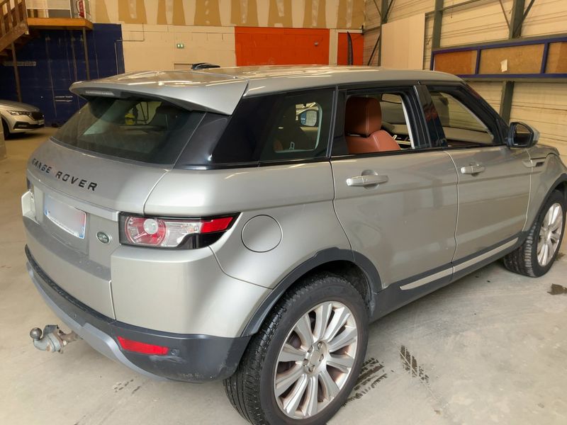 Land Rover Evoque 2.2 Td4 Prestige 2014 – снимка 8