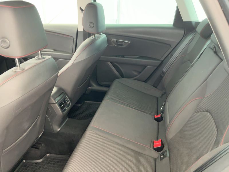 Seat Leon 2.0 TDI FR 2018 – снимка 19