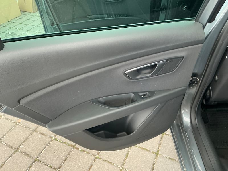 Seat Leon 2.0 TDI FR 2018 – снимка 25