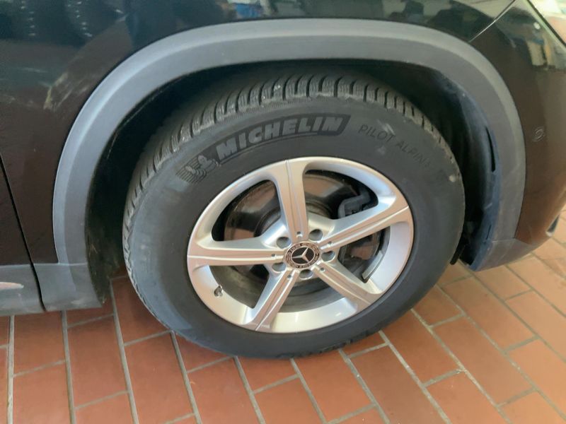 Mercedes-Benz GLA-Klasse GLA 200 4Matic AMG Line 2021 – снимка 11