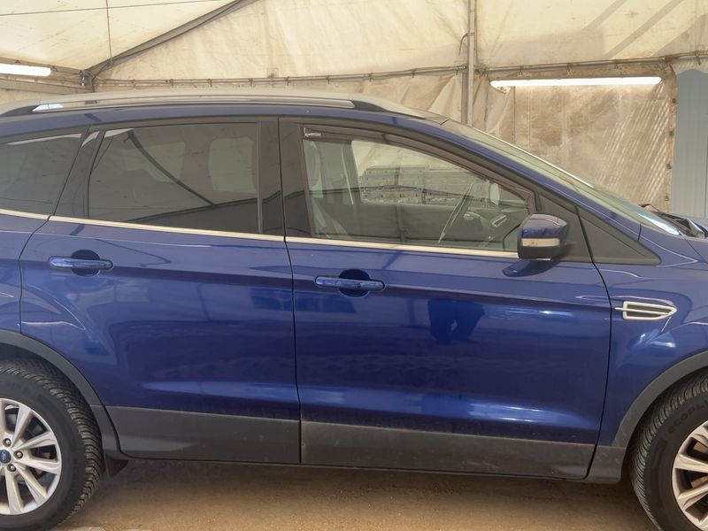 Ford Kuga 1.5 EcoBoost Titanium 2016 – снимка 10