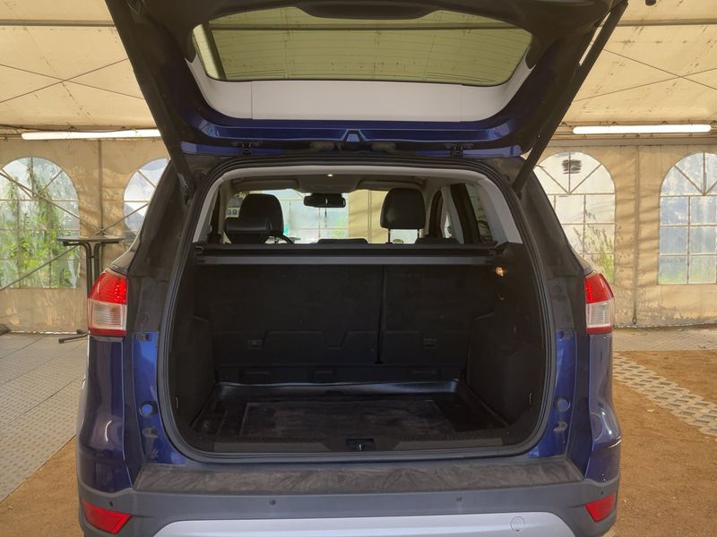 Ford Kuga 1.5 EcoBoost Titanium 2016 – снимка 15