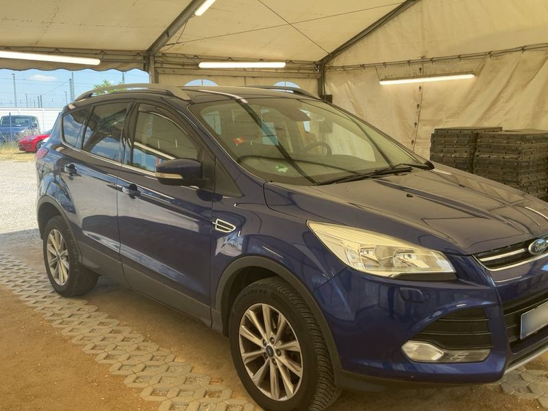 Ford Kuga 1.5 EcoBoost Titanium 2016 – снимка 12