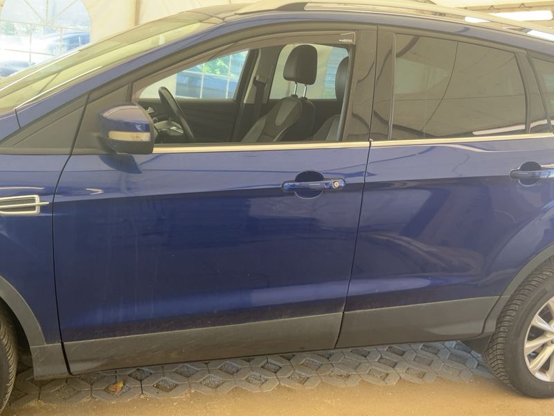 Ford Kuga 1.5 EcoBoost Titanium 2016 – снимка 4