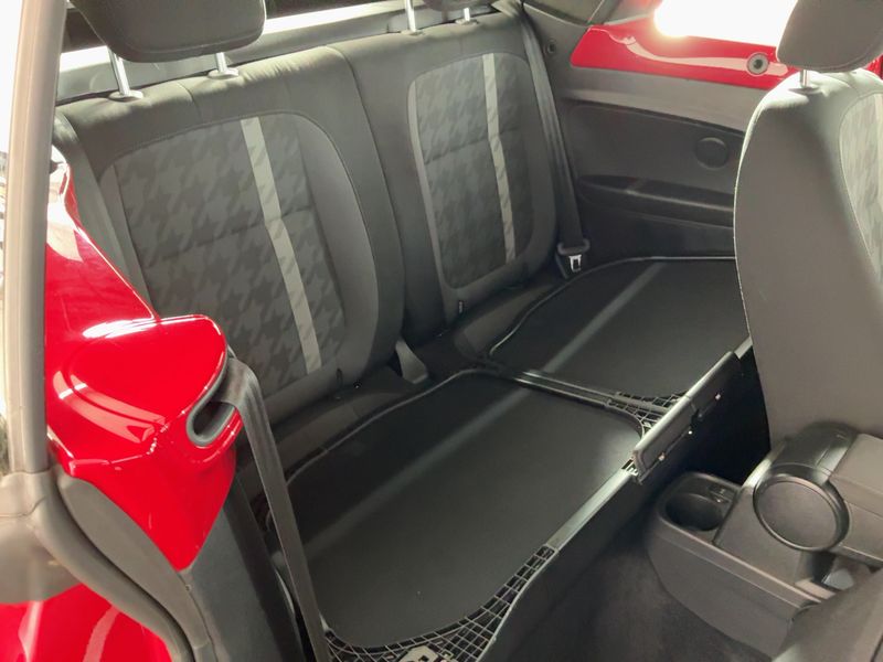 Volkswagen Beetle 1.4 TSI Design BlueMotion Tech 2018 – снимка 20