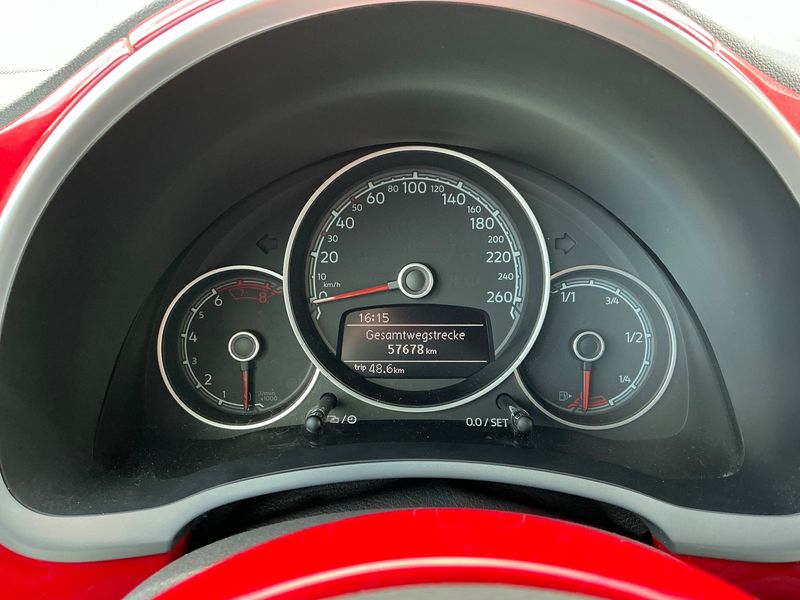 Volkswagen Beetle 1.4 TSI Design BlueMotion Tech 2018 – снимка 19