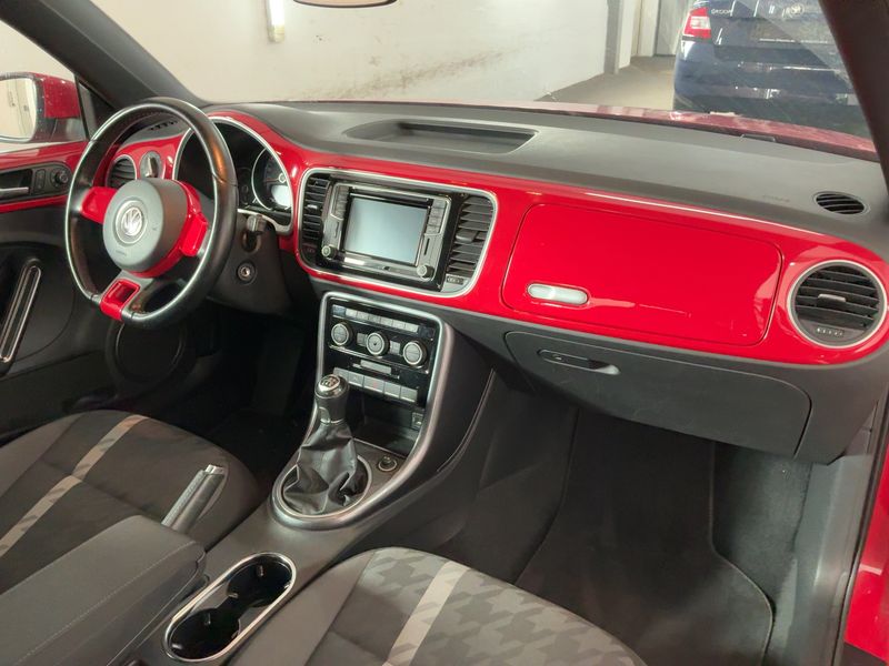 Volkswagen Beetle 1.4 TSI Design BlueMotion Tech 2018 – снимка 18