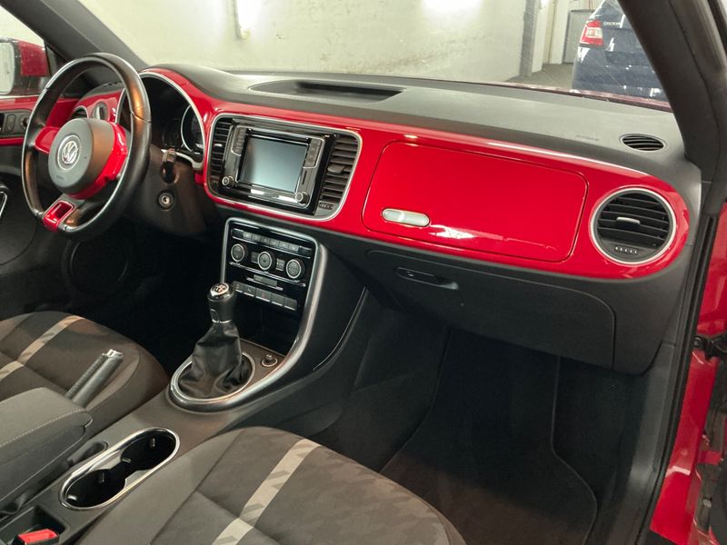 Volkswagen Beetle 1.4 TSI Design BlueMotion Tech 2018 – снимка 23
