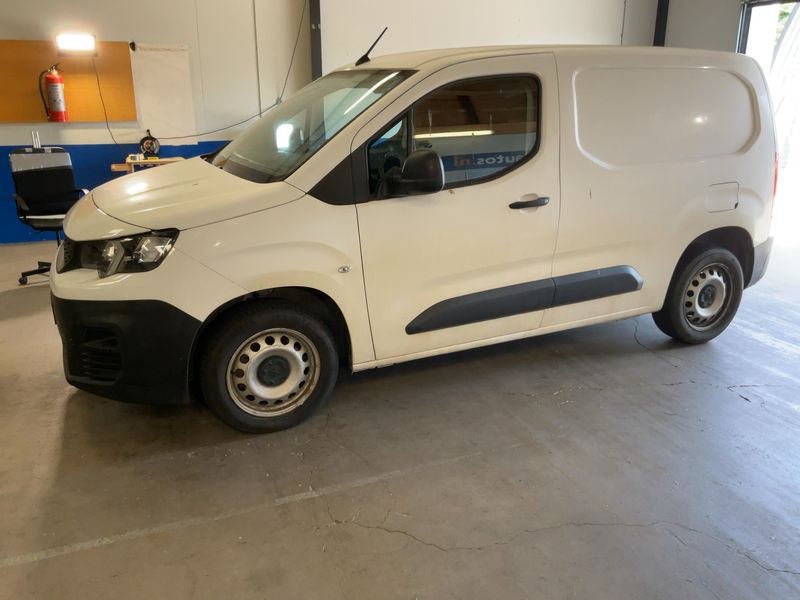 Peugeot Partner 1.5 Blue-HDi Premium L1 2020 – снимка 2