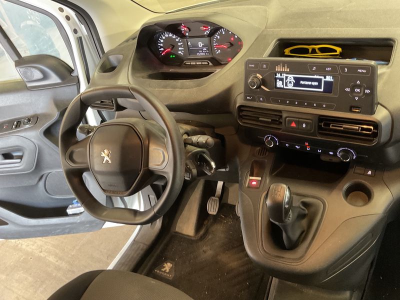 Peugeot Partner 1.5 Blue-HDi Premium L1 2020 – снимка 12