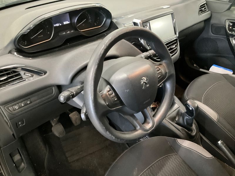 Peugeot 208 1.6 Blue-HDi Active 2016 – снимка 27