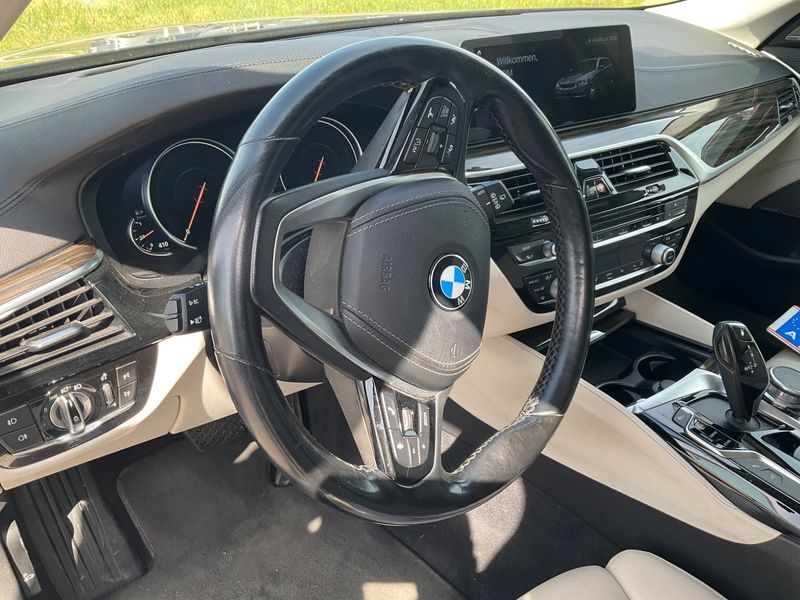 BMW 5er 540d xDrive Luxury Line 2017 – снимка 25