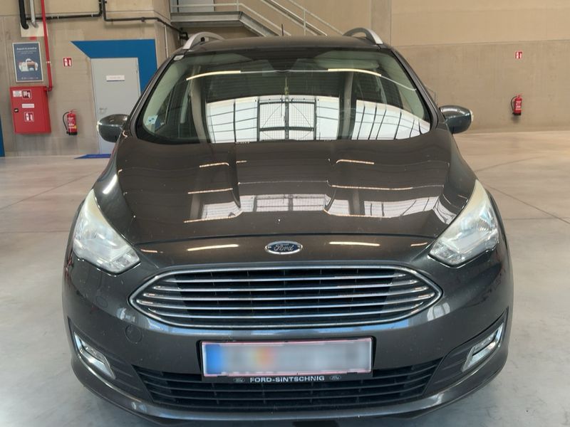 Ford Grand C-Max 1.5 TDCi Titanium 2017 – снимка 14