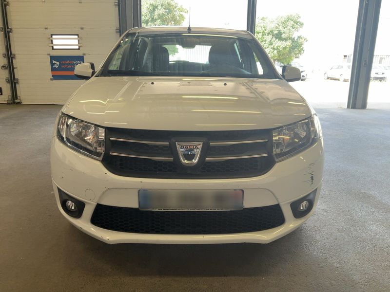 Dacia Sandero 1.2 Laureate 2015 – снимка 14