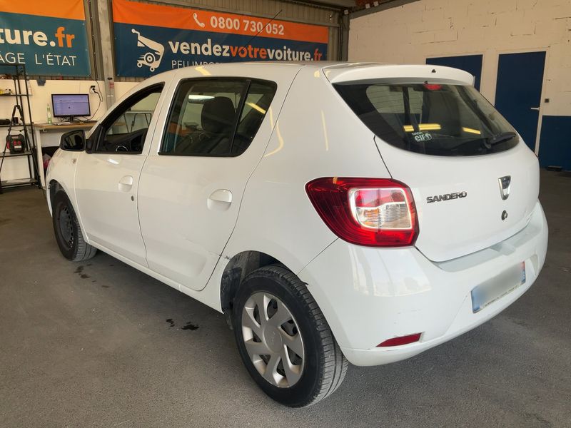 Dacia Sandero 1.2 Laureate 2015 – снимка 6