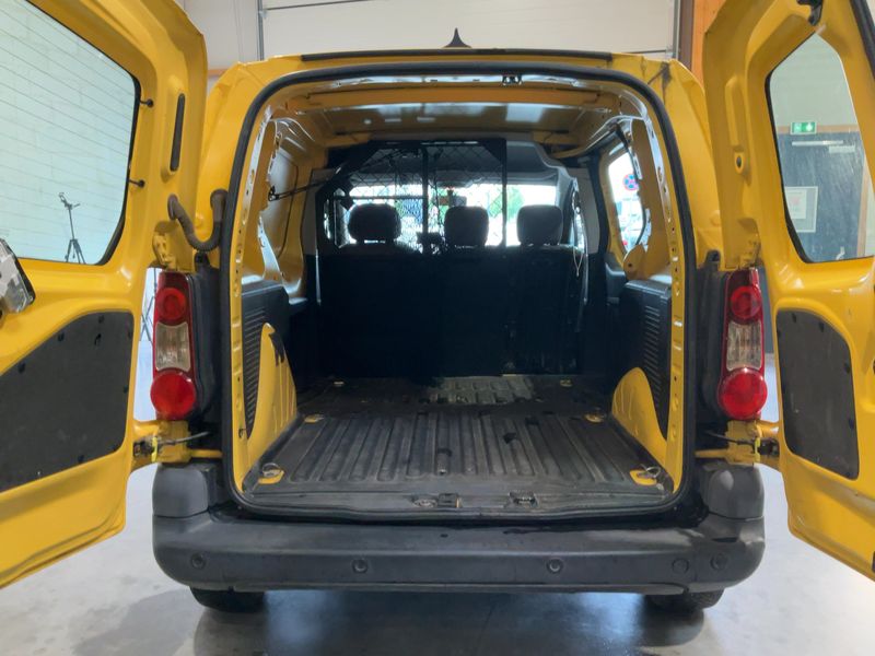 Citroen Berlingo 1.6 HDi Confort L1 2015 – снимка 15