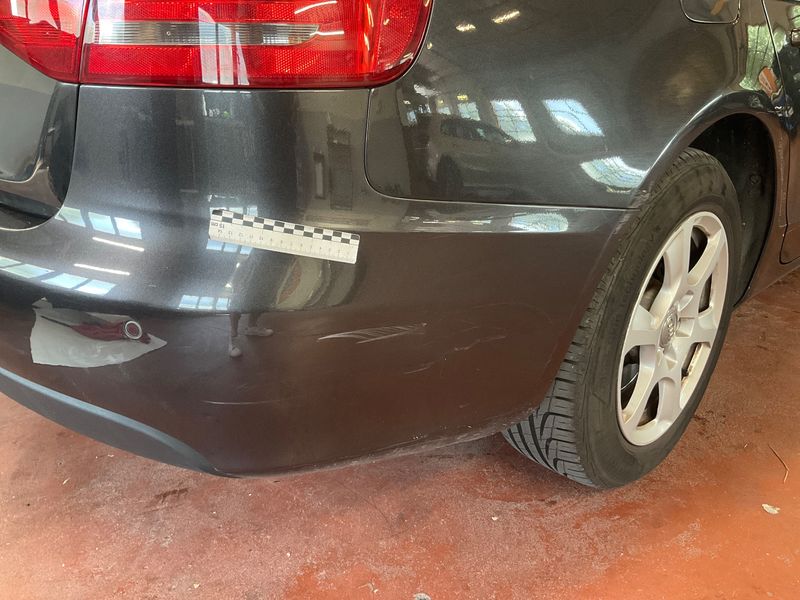 Audi A4 2.0 TDI 2010 – снимка 45