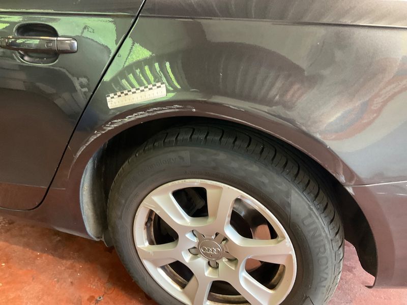 Audi A4 2.0 TDI 2010 – снимка 42