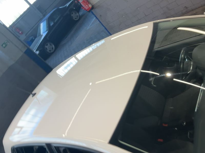 Volkswagen Polo 1.4 TDI Comfortline BlueMotion Tech 2015 – снимка 13