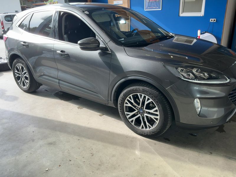 Ford Kuga 2.5 Plug-in Hybrid Titanium X 2021 – снимка 12