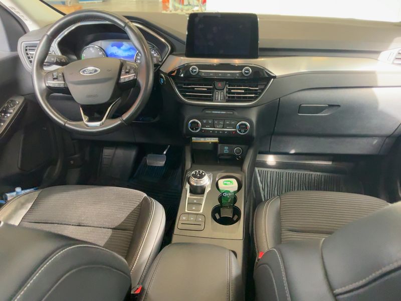 Ford Kuga 2.5 Plug-in Hybrid Titanium X 2021 – снимка 18