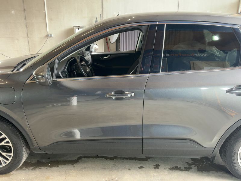 Ford Kuga 2.5 Plug-in Hybrid Titanium X 2021 – снимка 4