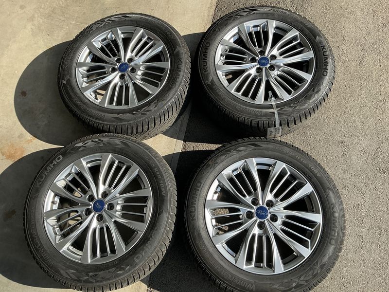 Ford Kuga 2.5 Plug-in Hybrid Titanium X 2021 – снимка 15