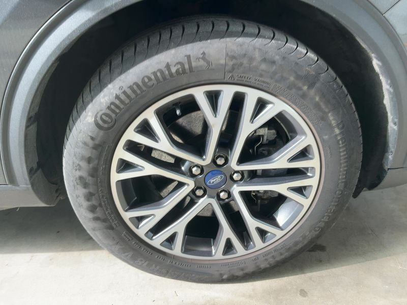 Ford Kuga 2.5 Plug-in Hybrid Titanium X 2021 – снимка 11