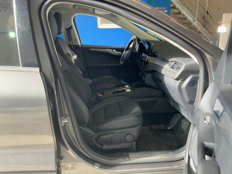 Ford Kuga 2.5 Plug-in Hybrid Titanium X 2021 – снимка 17